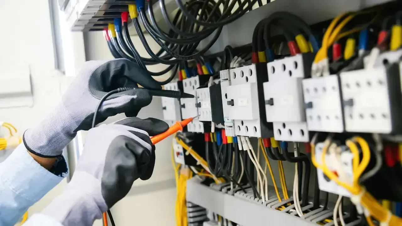 Fethiye Mahallesi Elektrikçi ve Elektrik Tesisat Taahhüt Hizmetleri
