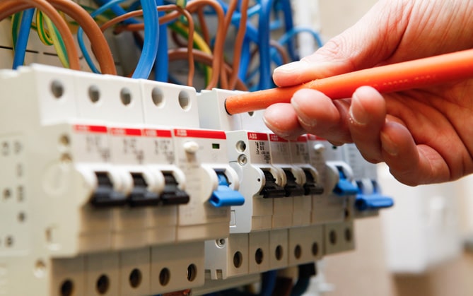 Bursa Çamlıca Mahallesi Elektrikçi Taahhüt Hizmetleri