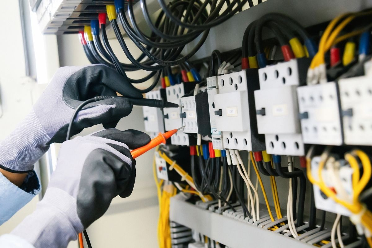 Bursa Üçevler Elektrikçi